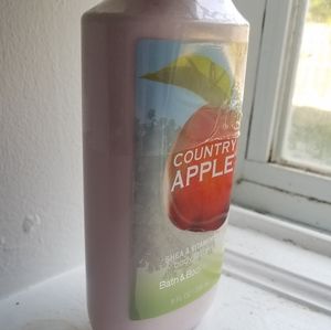 Bath and Body Works retired Scent Country Apple Body Lotion